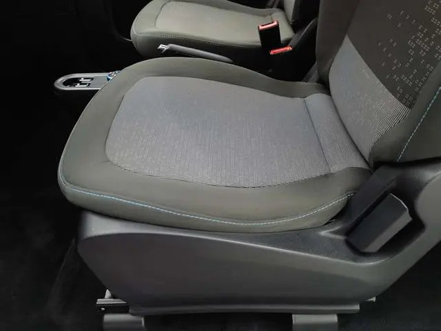 Wuling Wuling Hongguang MINIEV Free lithium iron phosphate