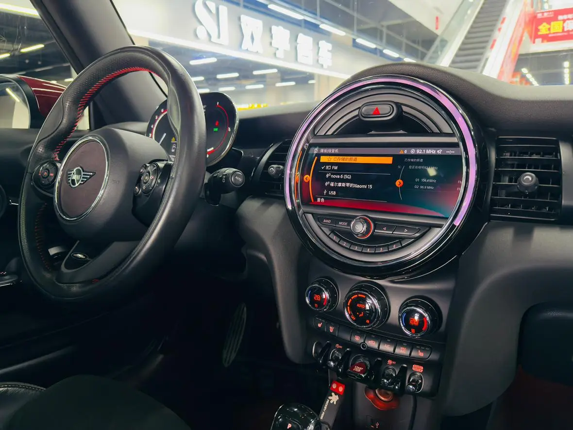 MINI MINI JCW 2.0T JOHN COOPER WORKS