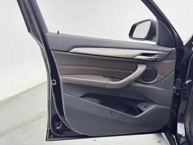 BMW BMW X1 sDrive20Li Luxury