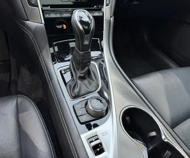 Infiniti Infiniti Q50L 2.0T Premium Version Country VI