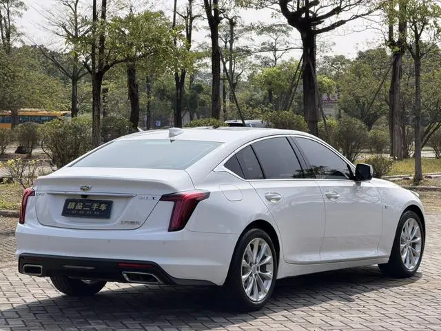 Cadillac Cadillac CT5 28T luxury
