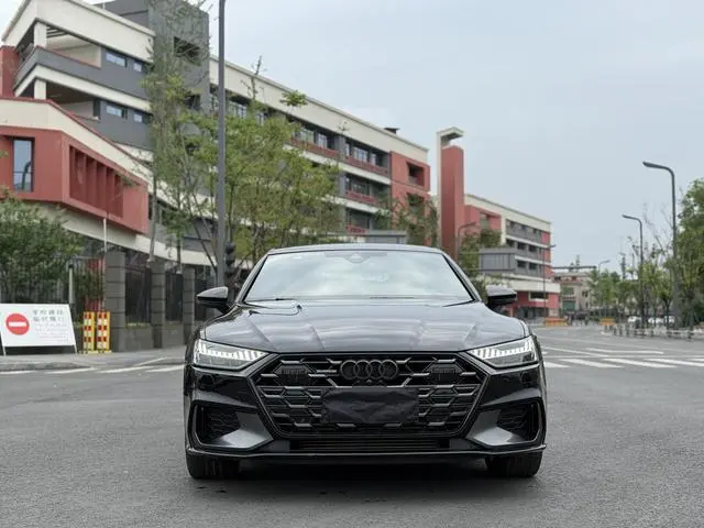 Audi Audi A7L 45 TFSI quattro Black Samurai Edition