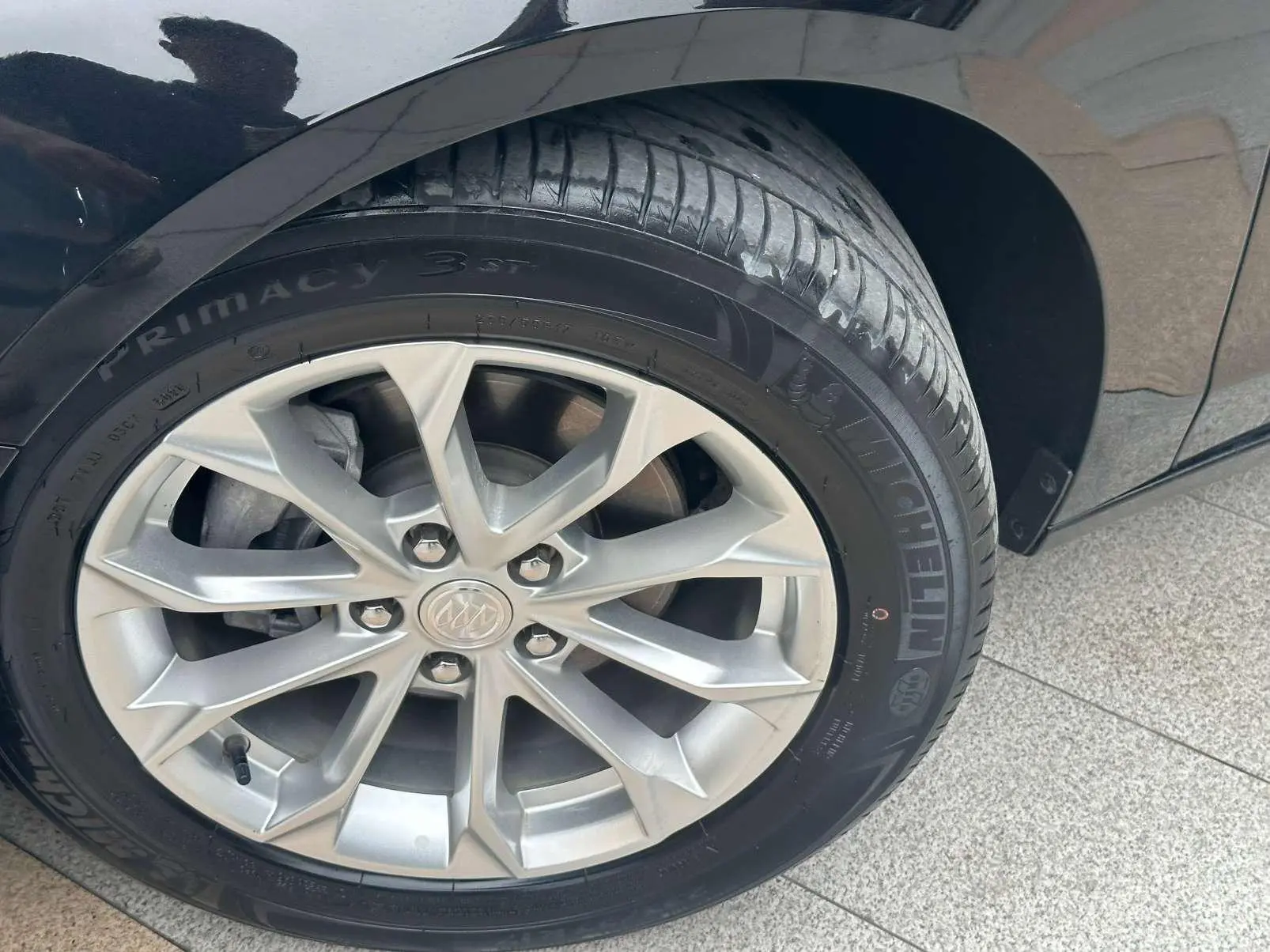 Buick Lacrosse 552T luxury