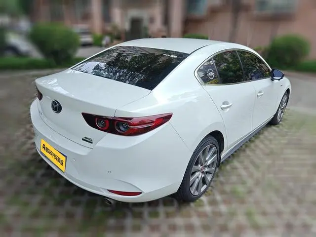 Mazda Mazda 3 Angkesaila 2.0L automatic Quality Rui version