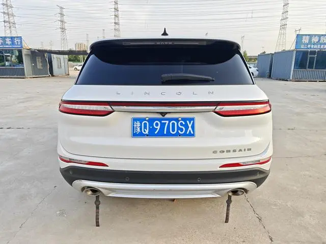 Lincoln Adventurer 2.0T two-wheel drive Zunyue Edition