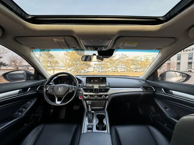 Honda Accord 260TURBO Deluxe Edition Country VI
