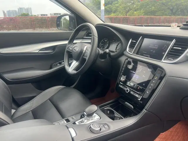 Infiniti Infiniti QX50 2.0T four-wheel drive Elite Edition