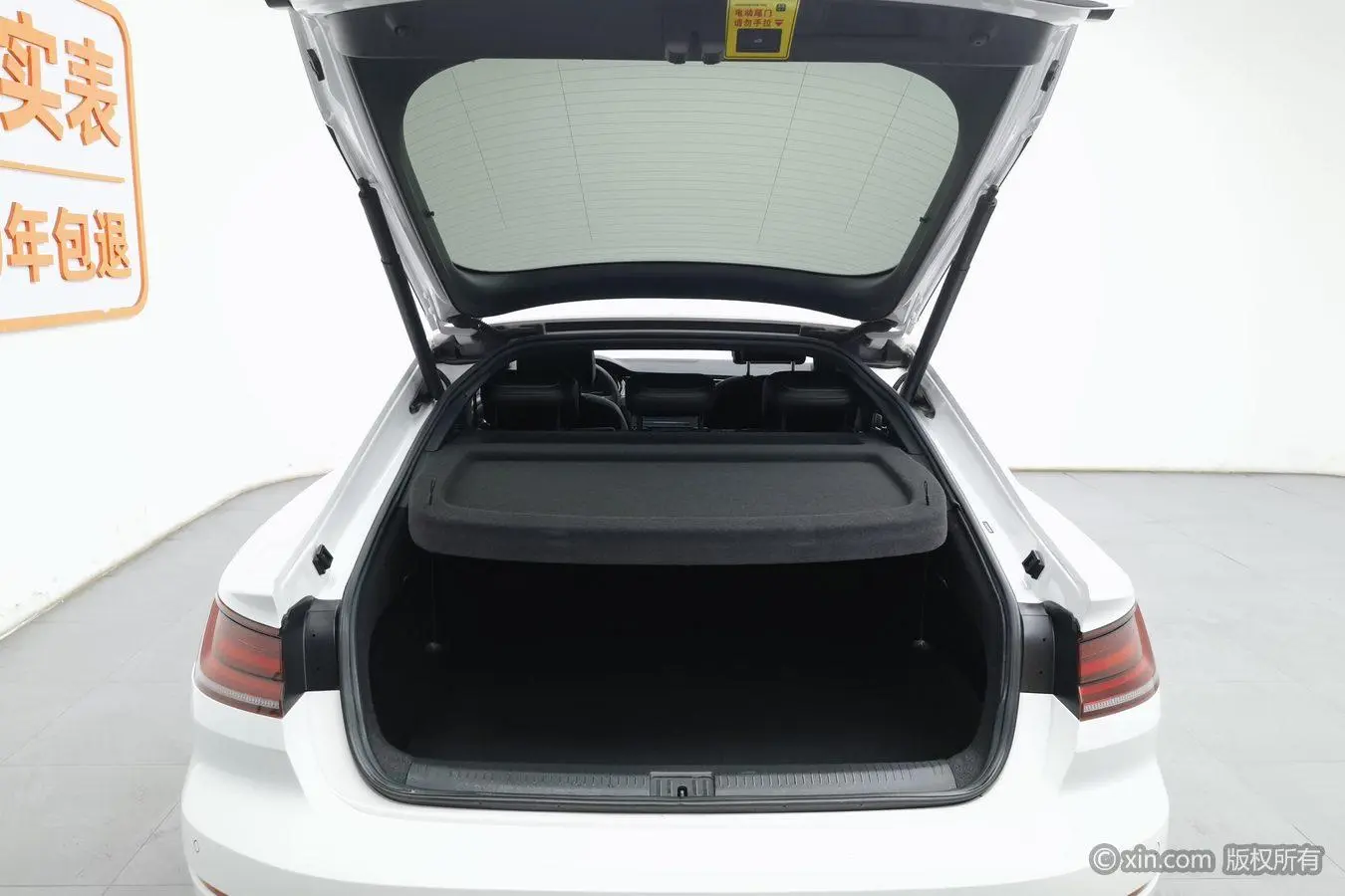 Volkswagen Volkswagen CC 330TSI Charm Edition Country VI