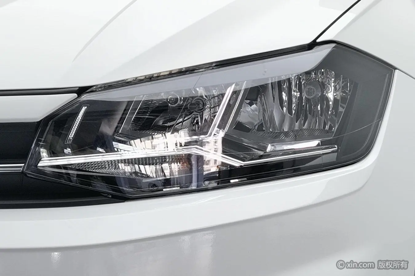 Volkswagen Polo Facelift Plus 1.5L Automatic Panoramic Enjoy Edition
