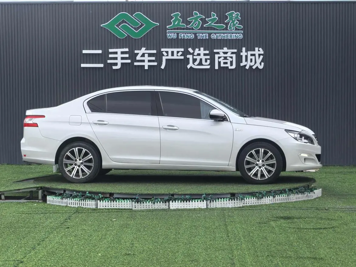 Peugeot Peugeot 408 1.6T Automatic Deluxe Edition
