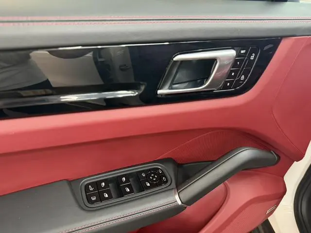 Porsche Cayenne E-Hybrid Cayenne E-Hybrid 2.0T