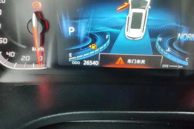 Changan Changan CS75 Glory Million Edition 280T DCT Luxury