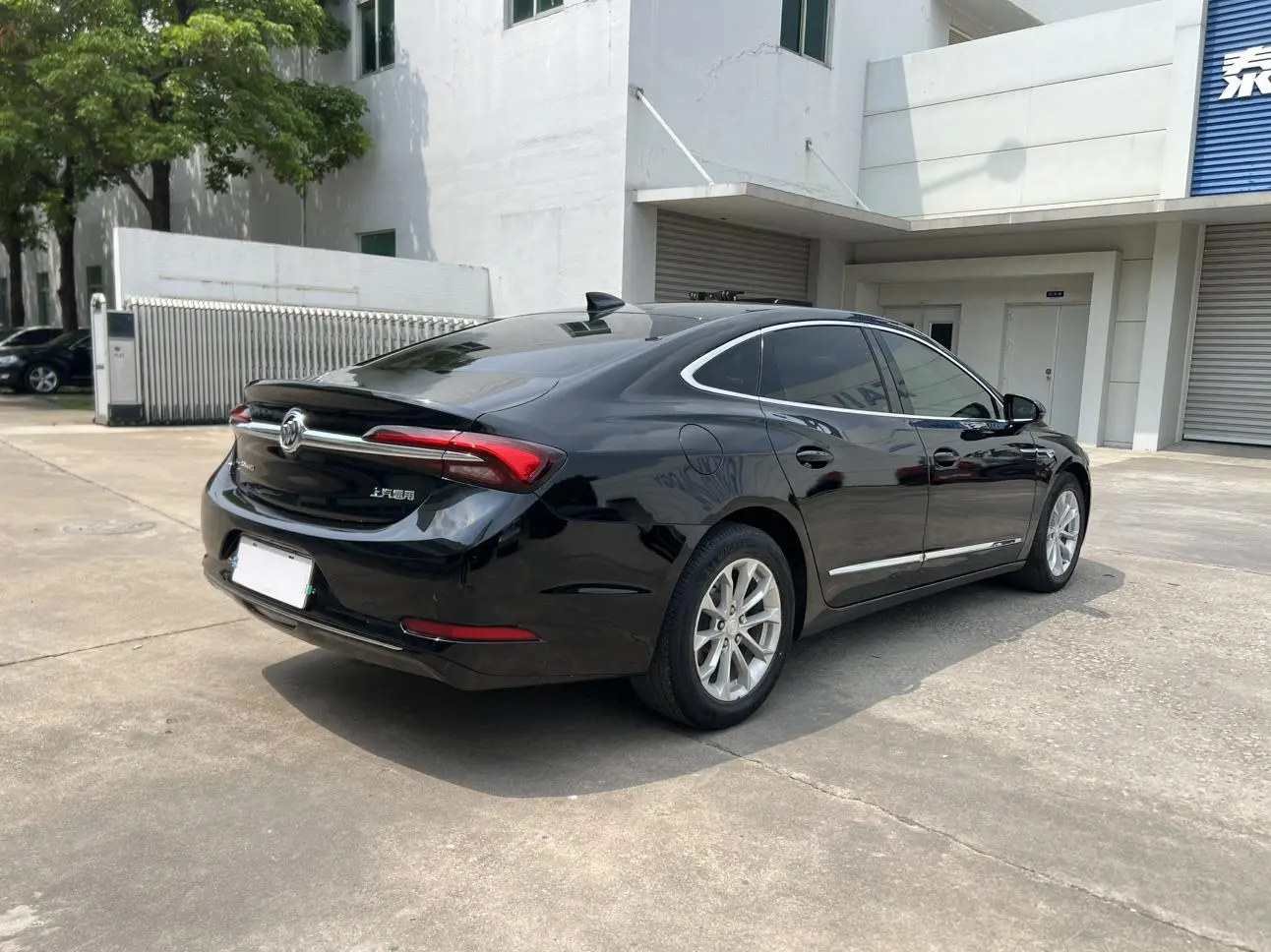 Buick Lacrosse 552T luxury