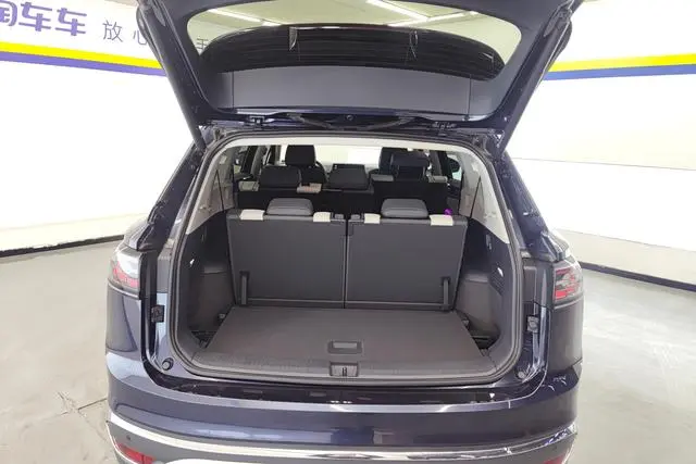 Volkswagen ID.6 CROZZ Long battery life PRO version