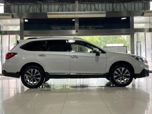 Subaru OUTBACK 2.5i Sports Navigation Version EyeSight
