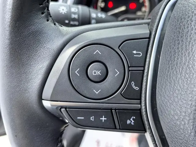 TOYOTA Camry 2.0G Deluxe Edition