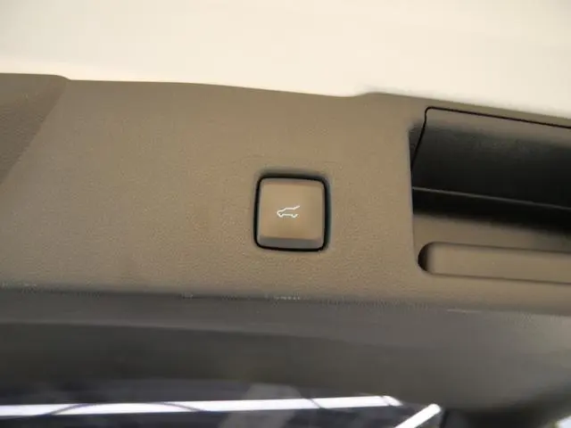 Ford Ruiji EcoBoost 245 two-wheel drive Yaoxiang model