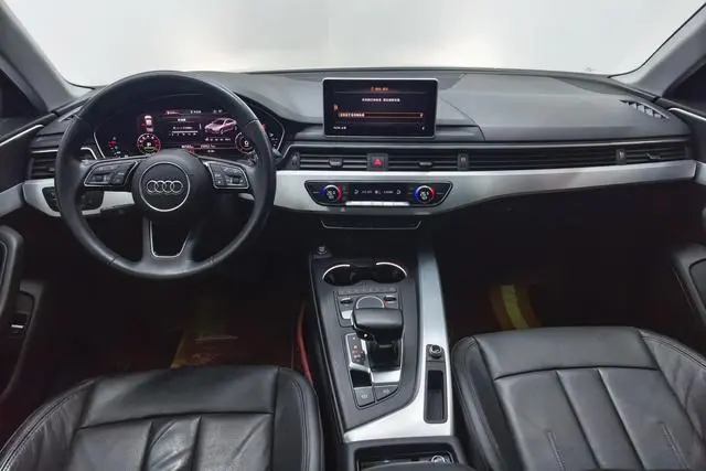 Audi Audi A4L 40 TFSI fashion country VI