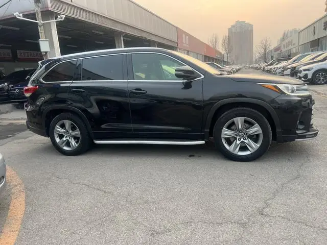TOYOTA Highlander 2.0T four-wheel drive deluxe edition 7-seater Country V