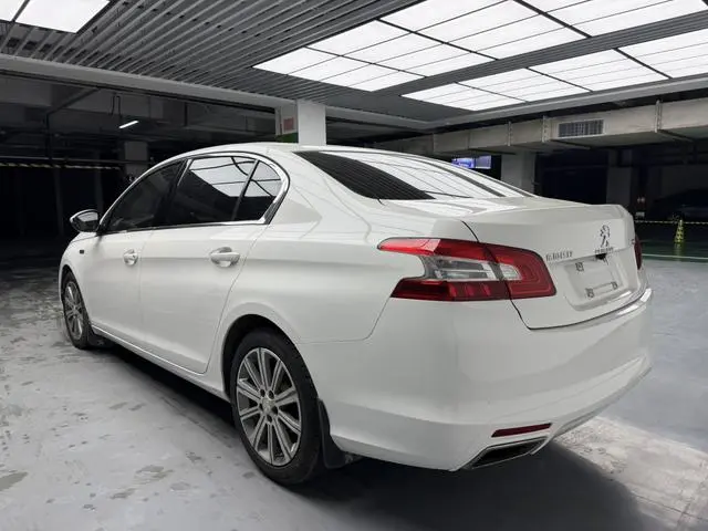 Peugeot Peugeot 408 1.6T Automatic Deluxe Edition