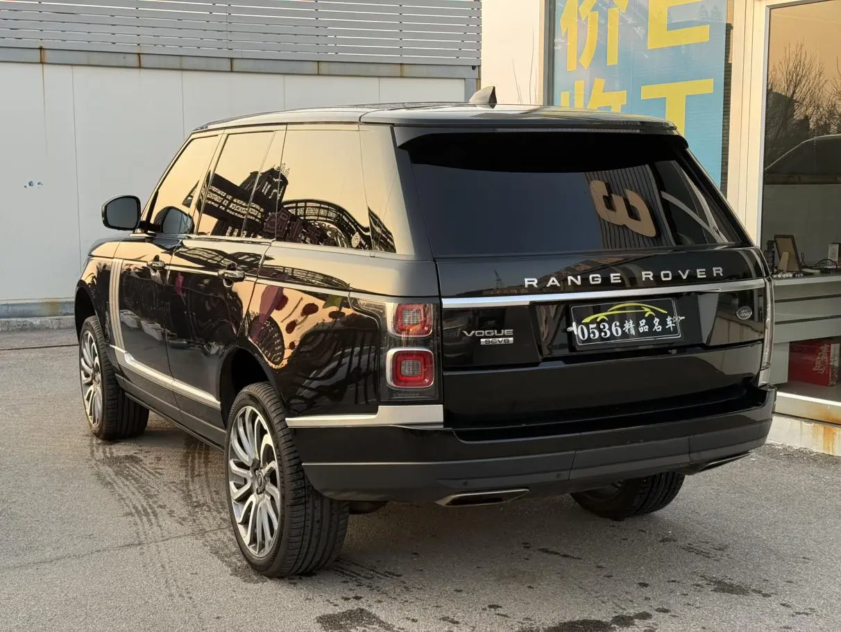 Land Rover Range Rover 3.0 V6 SC Handed down version