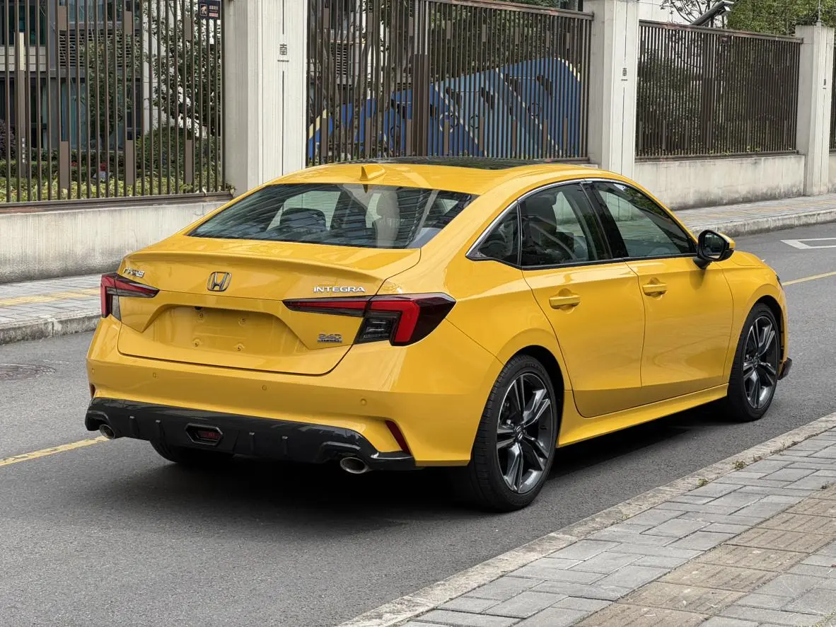 Honda Style 240TURBO CVT Premium Edition
