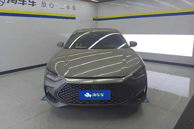 BYD Han DM DM-i 121KM exclusive type