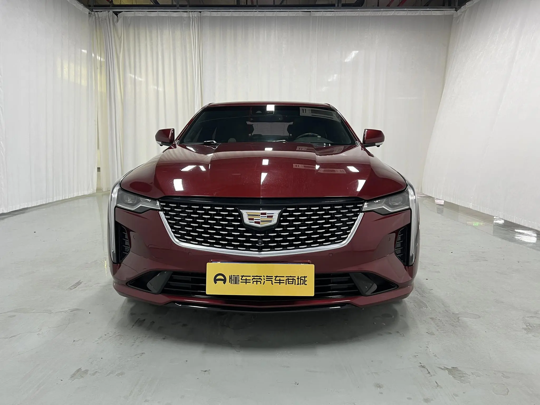 Cadillac Cadillac CT4 28T luxury