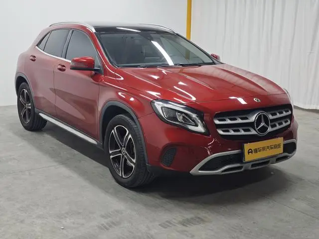 Mercedes-Benz Mercedes-Benz GLA GLA 200 fashion type