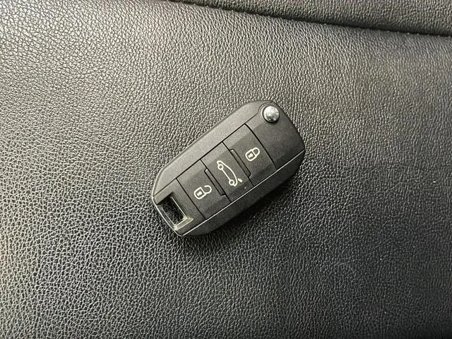 Peugeot Peugeot 408 1.6T Automatic Deluxe Edition