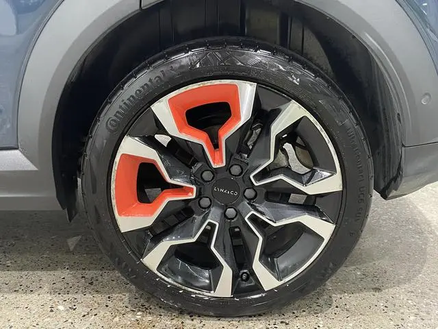 LYNK & CO Lynk 06 1.5T Yao Halo