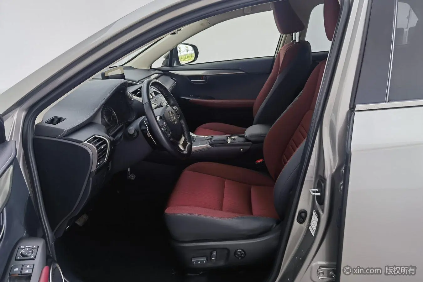Lexus Lexus NX 200 front drive Front line version Country VI