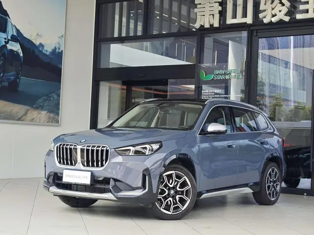 BMW BMW X1 sDrive25Li X design set