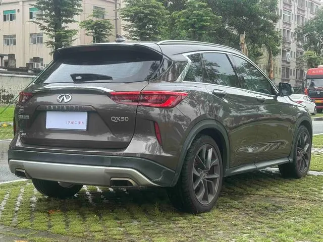 Infiniti Infiniti QX50 2.0T four-wheel drive smart version