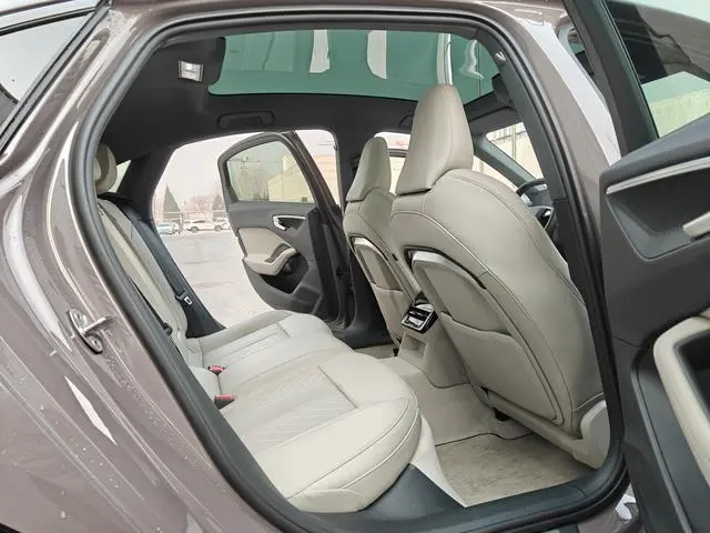 Audi Audi A5L 2.0T Sports Version