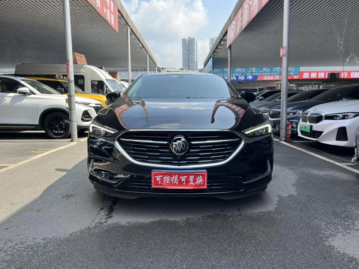 Buick Lacrosse 652T luxury