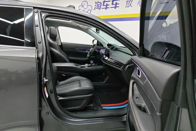 Changan Changan UNI-K 2.0T luxury