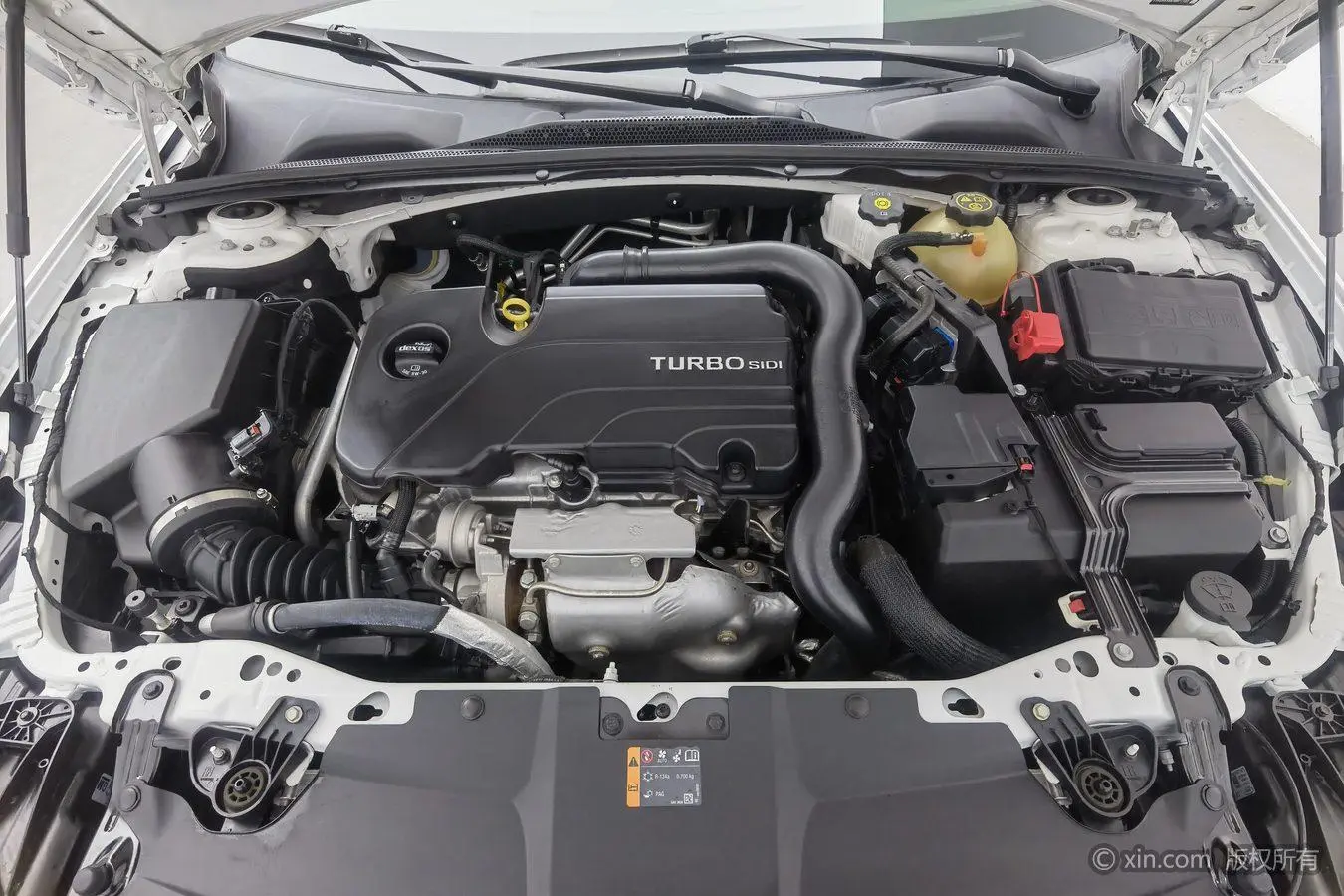 Buick Regal 25T Premium Edition