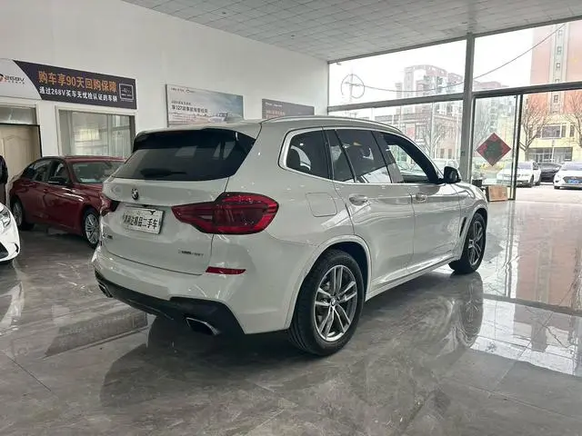 BMW BMW X3 xDrive28i M sports suit