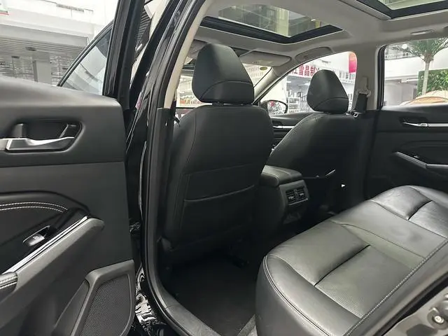 Nissan Teana 2.0L XL-TLS Enjoy Edition