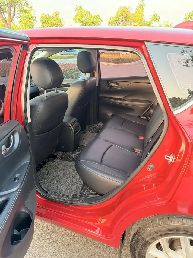 Nissan TIIDA 1.6L CVT Zhizun Edition