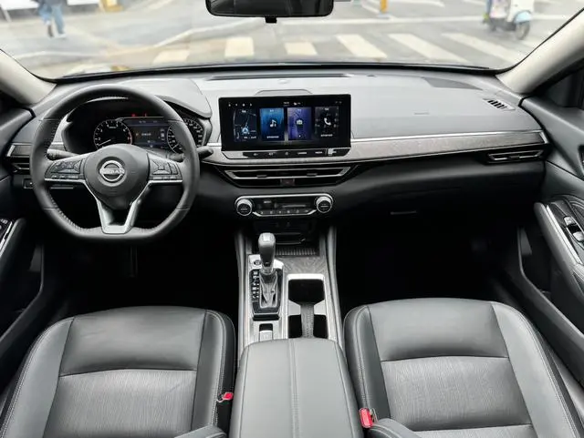 Nissan Teana 2.0L XL-TLS Enjoy Edition