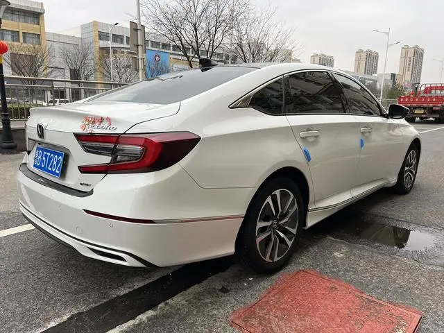 Honda Accord Rui*Hybrid 2.0L Rui Cool Edition