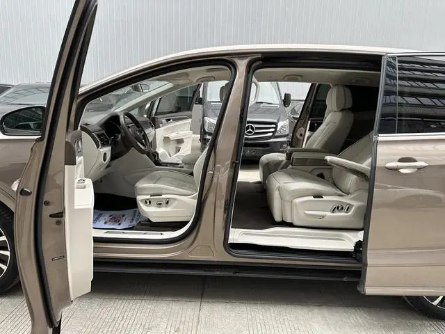 Volkswagen Weiran 380TSI Premium Edition