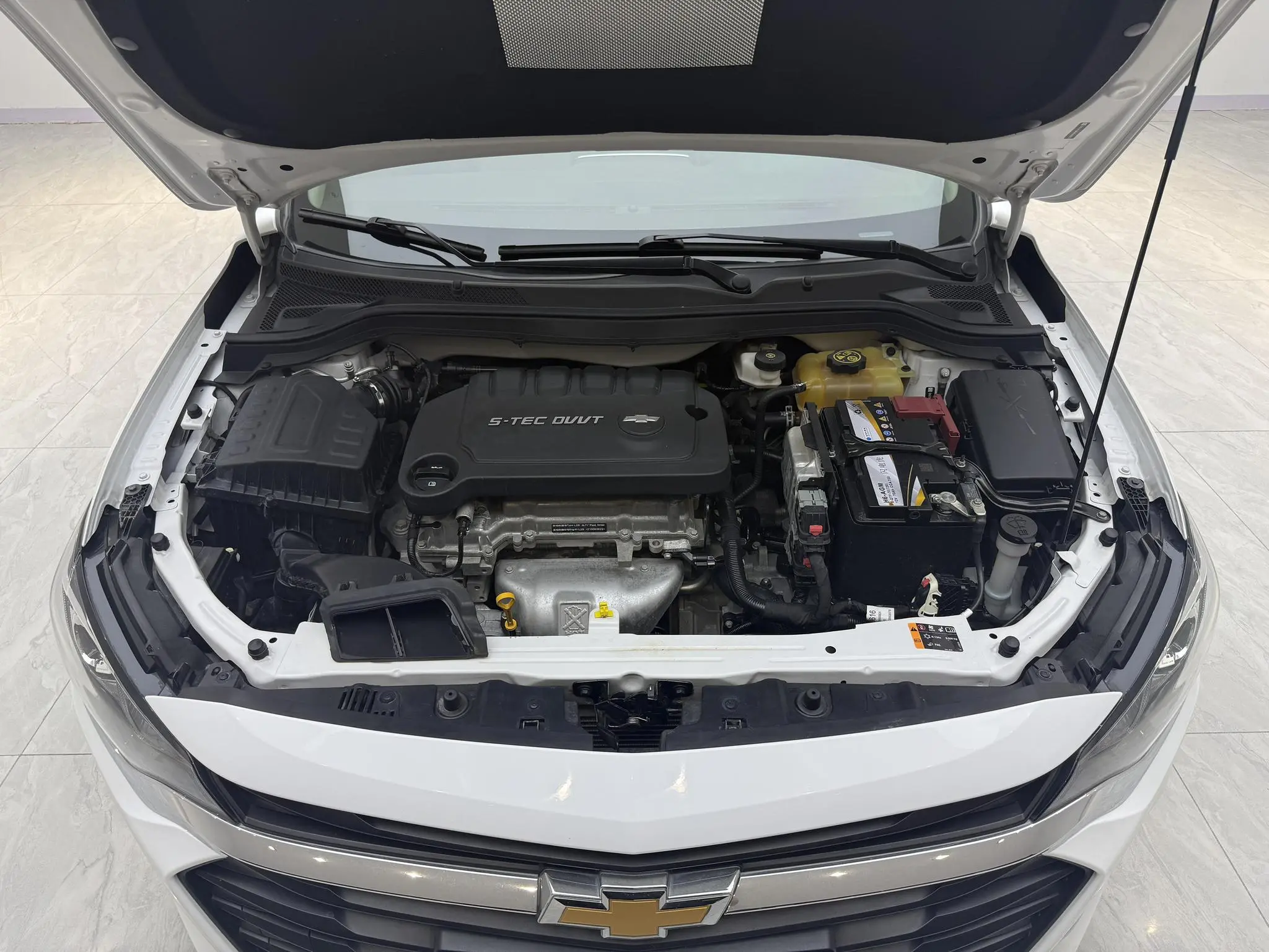 Chevrolet Cruze 320 Automatic Yuechang Version