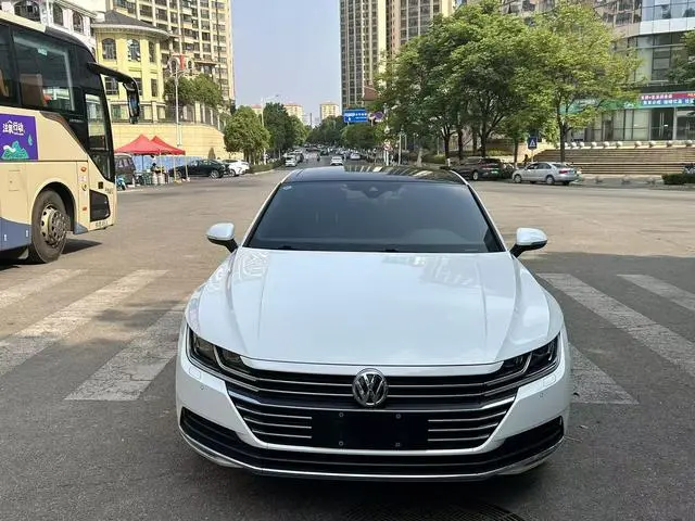 Volkswagen Volkswagen CC 330TSI Charm Edition Country VI