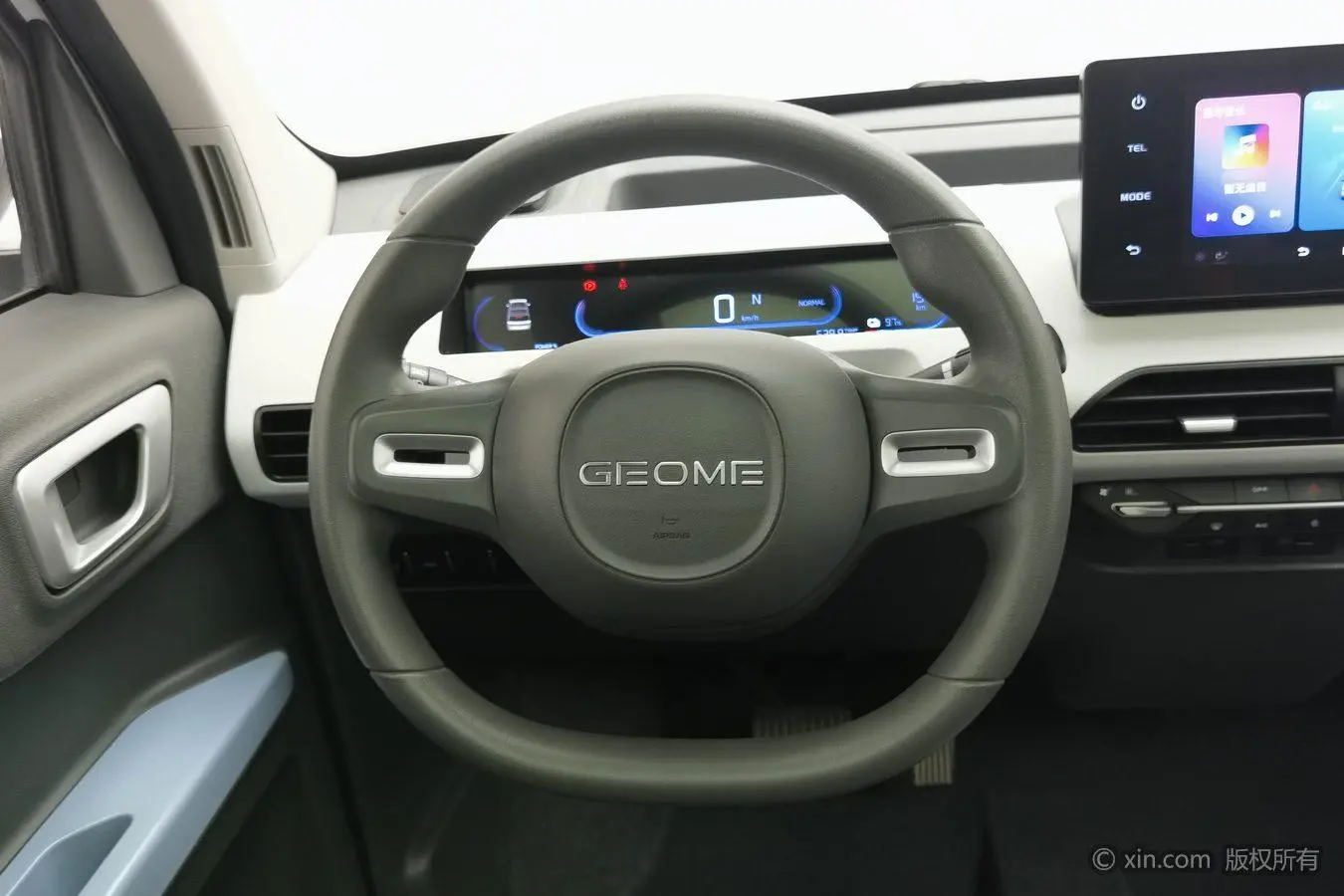 Geely Galaxy panda 200km panda mini smart bear