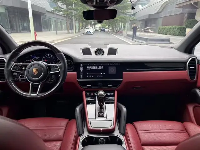 Porsche Cayenne E-Hybrid Cayenne E-Hybrid 2.0T