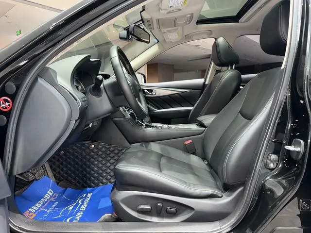 Infiniti Infiniti Q50L 2.0T Premium Version Country VI