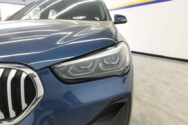BMW BMW X1 sDrive25Li leading type